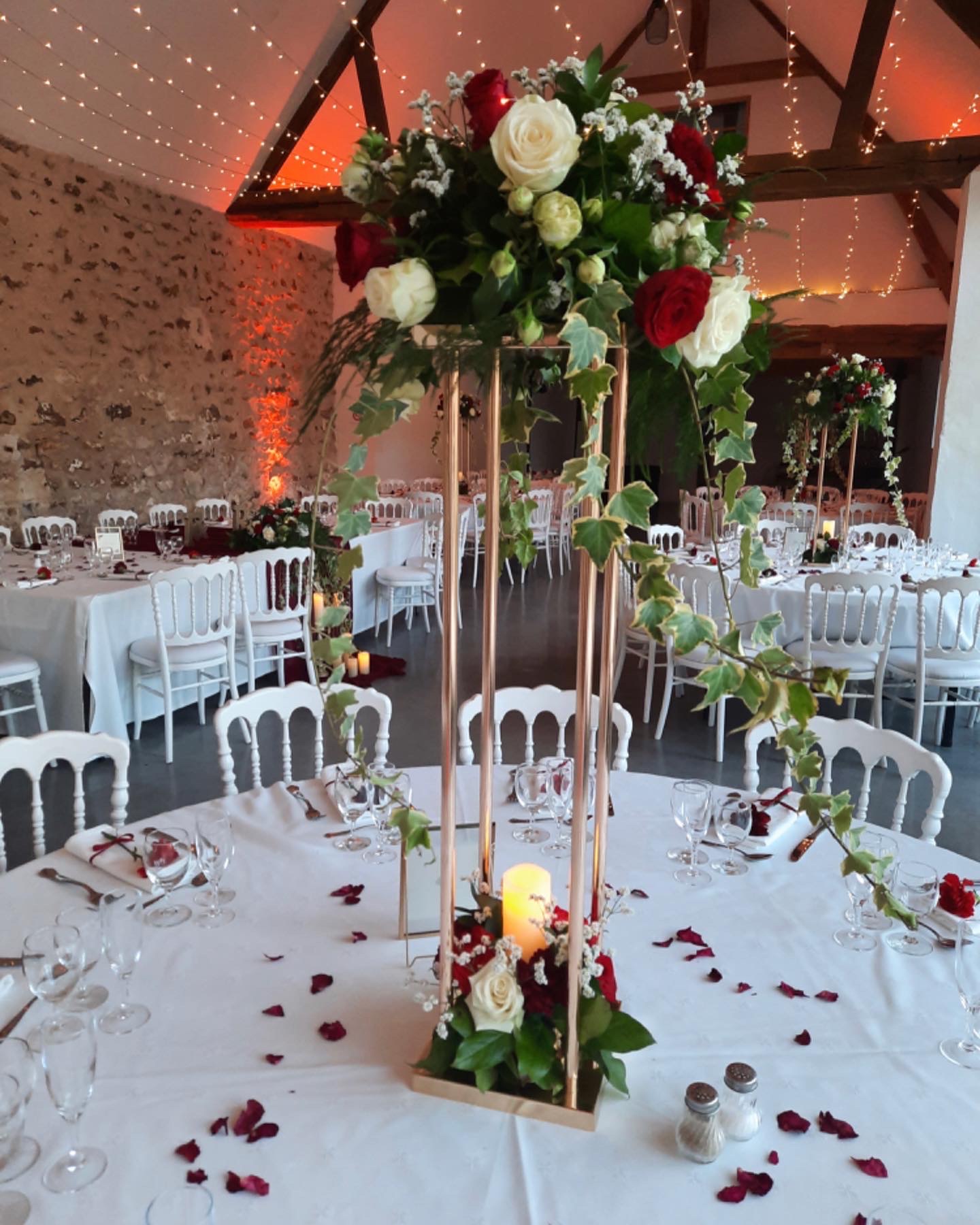 centre de table mariage sur colonne