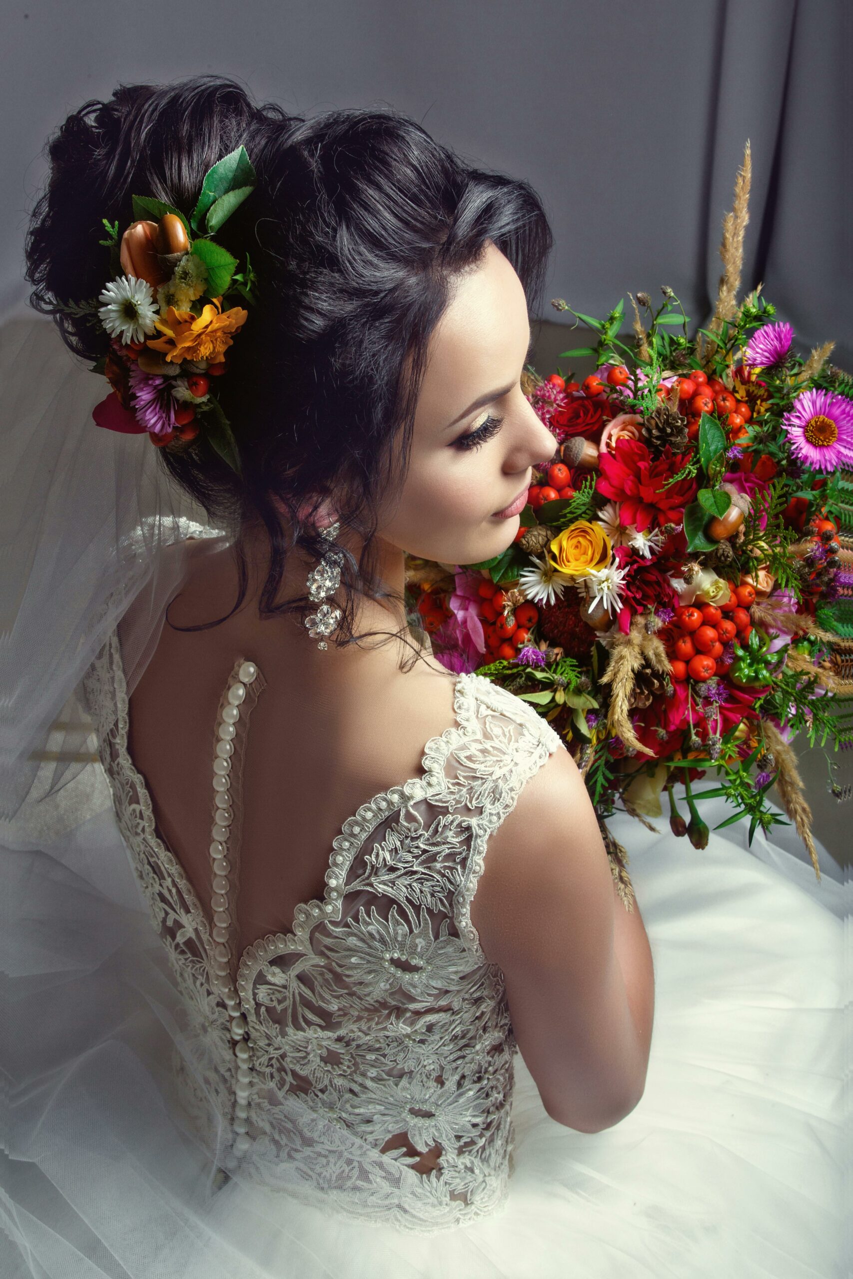 Peigne coiffure mariée fleurs fraîche